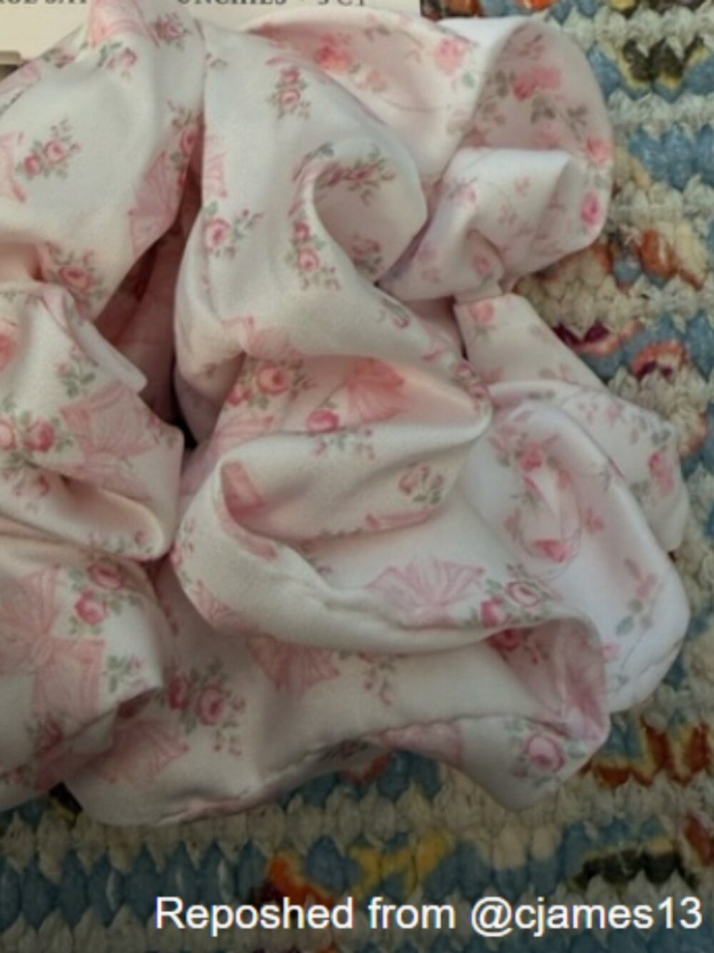 Loveshackfancy x Goody Large Satin Scrunchies - 2 count
